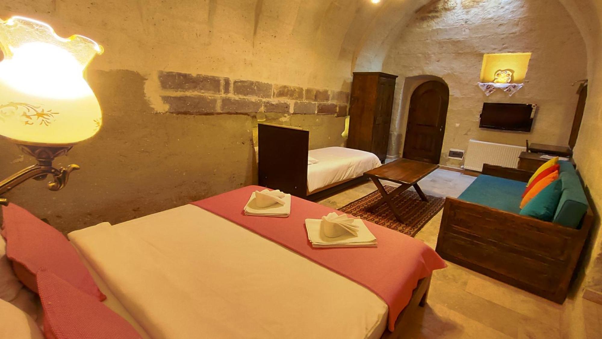 Armesos Cave Hotel Ürgüp Buitenkant foto
